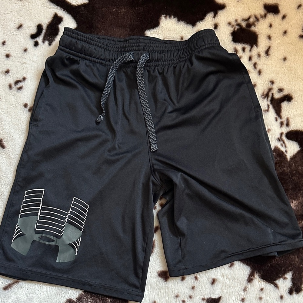 Under Armour Men's Charcoal Athletic Shorts